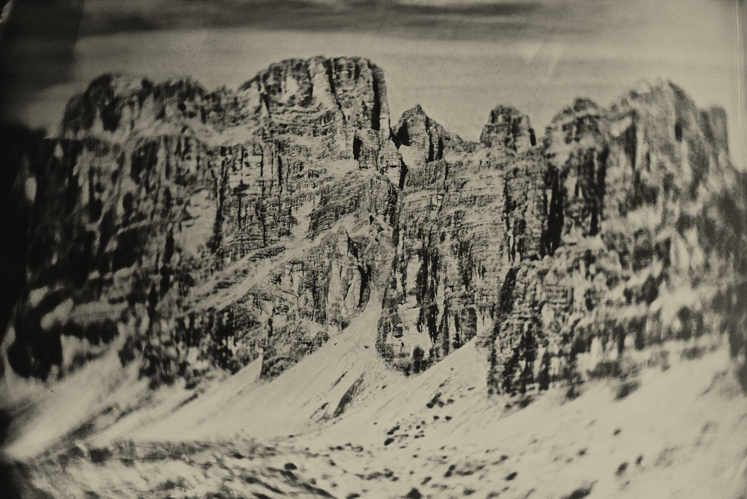 46º 52' 92.79" N 12º 01' 2.31" E